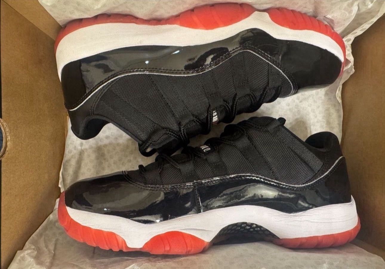 Air Jordan Retro 11 Low(Great Condition) SUPER FIRM ON PRICE (NO TRADES)