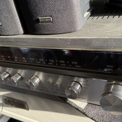 VINTAGE KENWOOD  AM-FM STEREO RECEIVER Model KR-3090