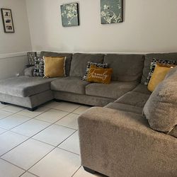 Sectional Sofa For Living Room 