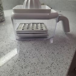 NOR PRO WHITE COMPACT MULTI GRATER