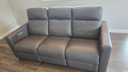 Leather Power Reclining Sofa with USB Ports