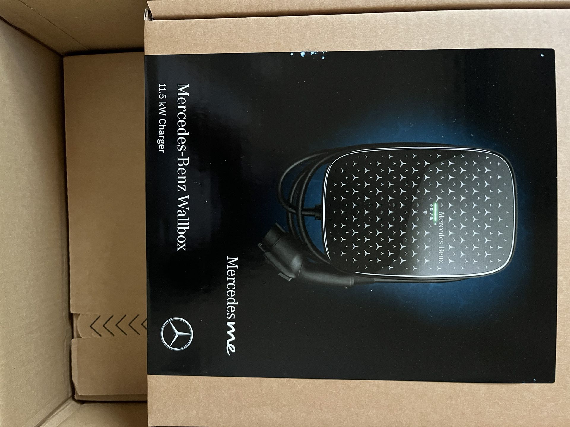 Mercedes Benz Wall Charger Brand New In Box 
