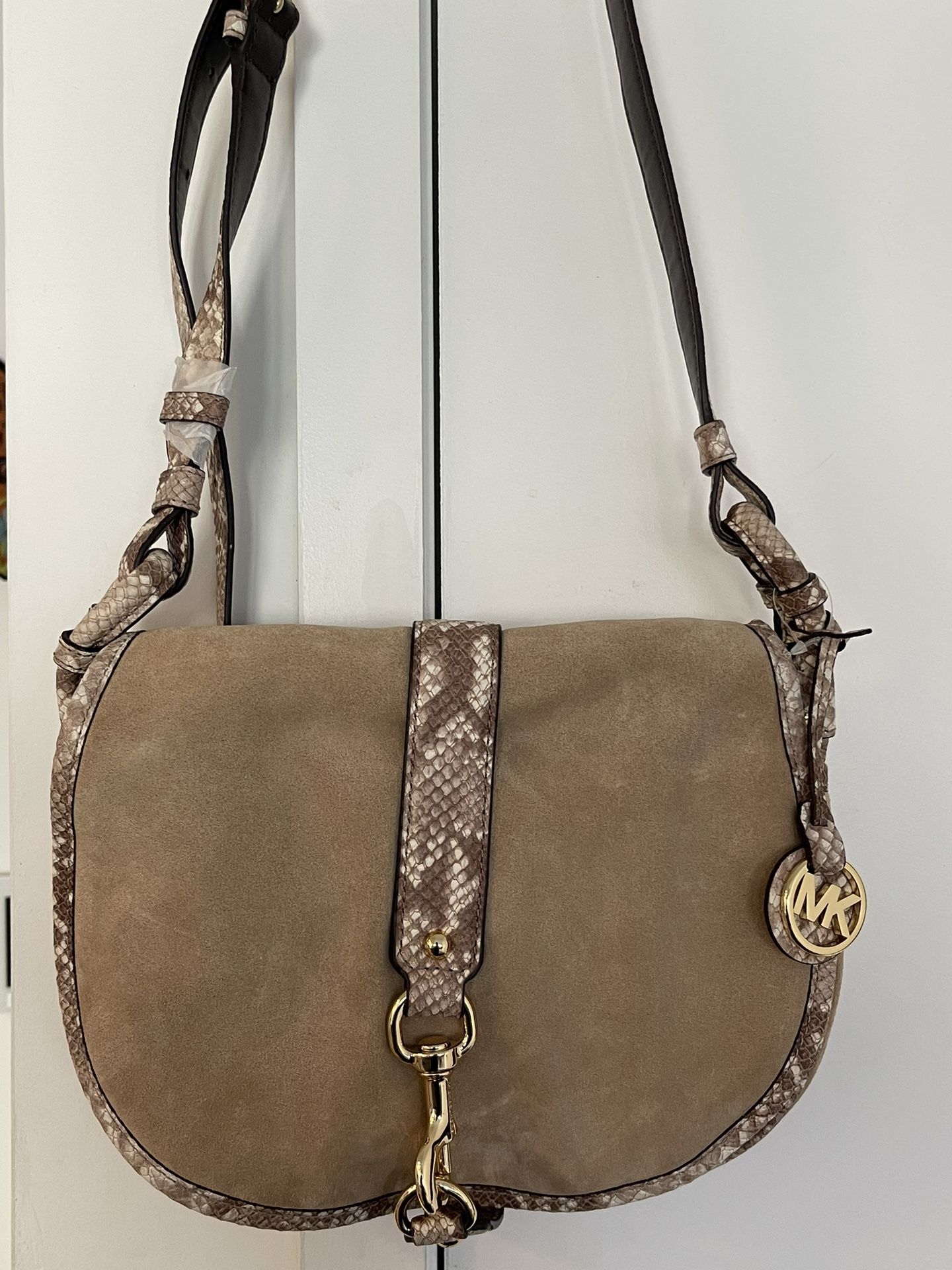 MICHAEL KORS SADDLE
