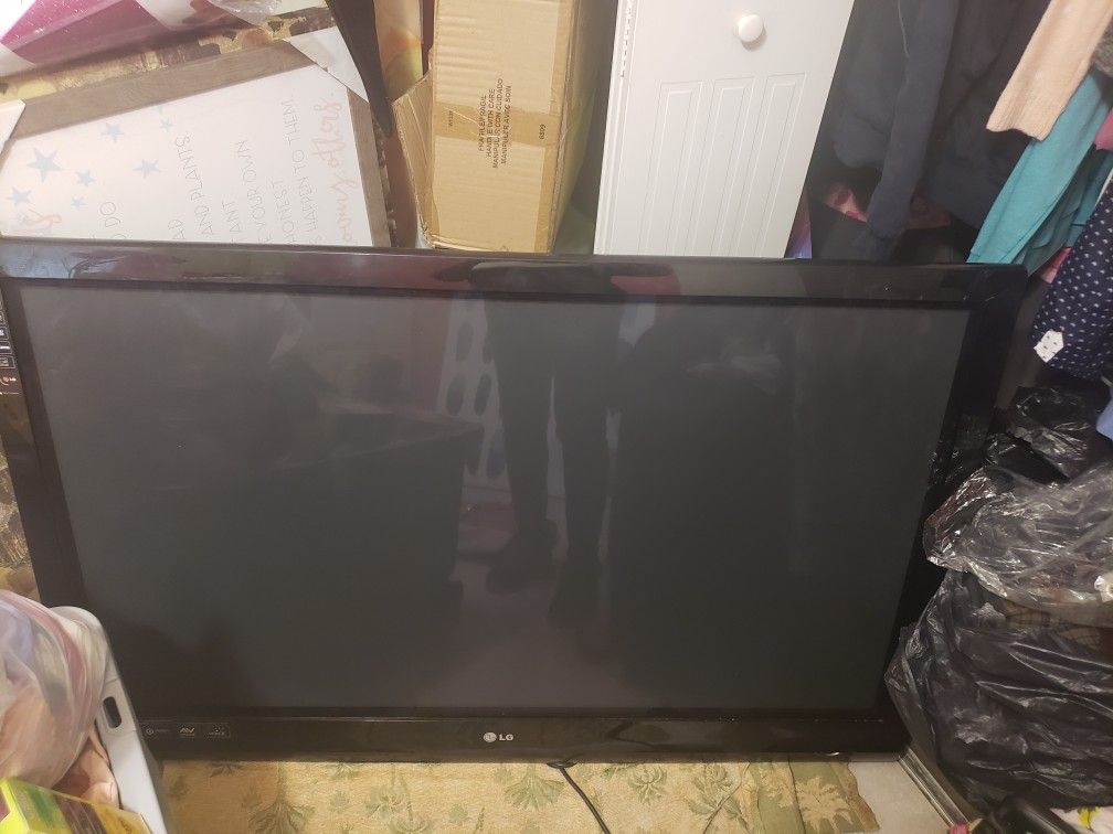 LG tv 50"