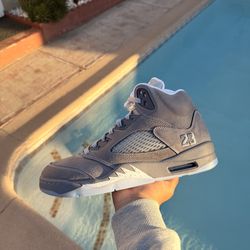 Jordan 5 wolf grey 2026 YOUTH size 5.5Y