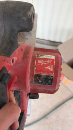 Milwaukee circular saw