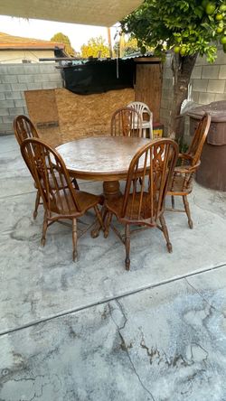 Free Round Wood Dining Table with 4 Chairs