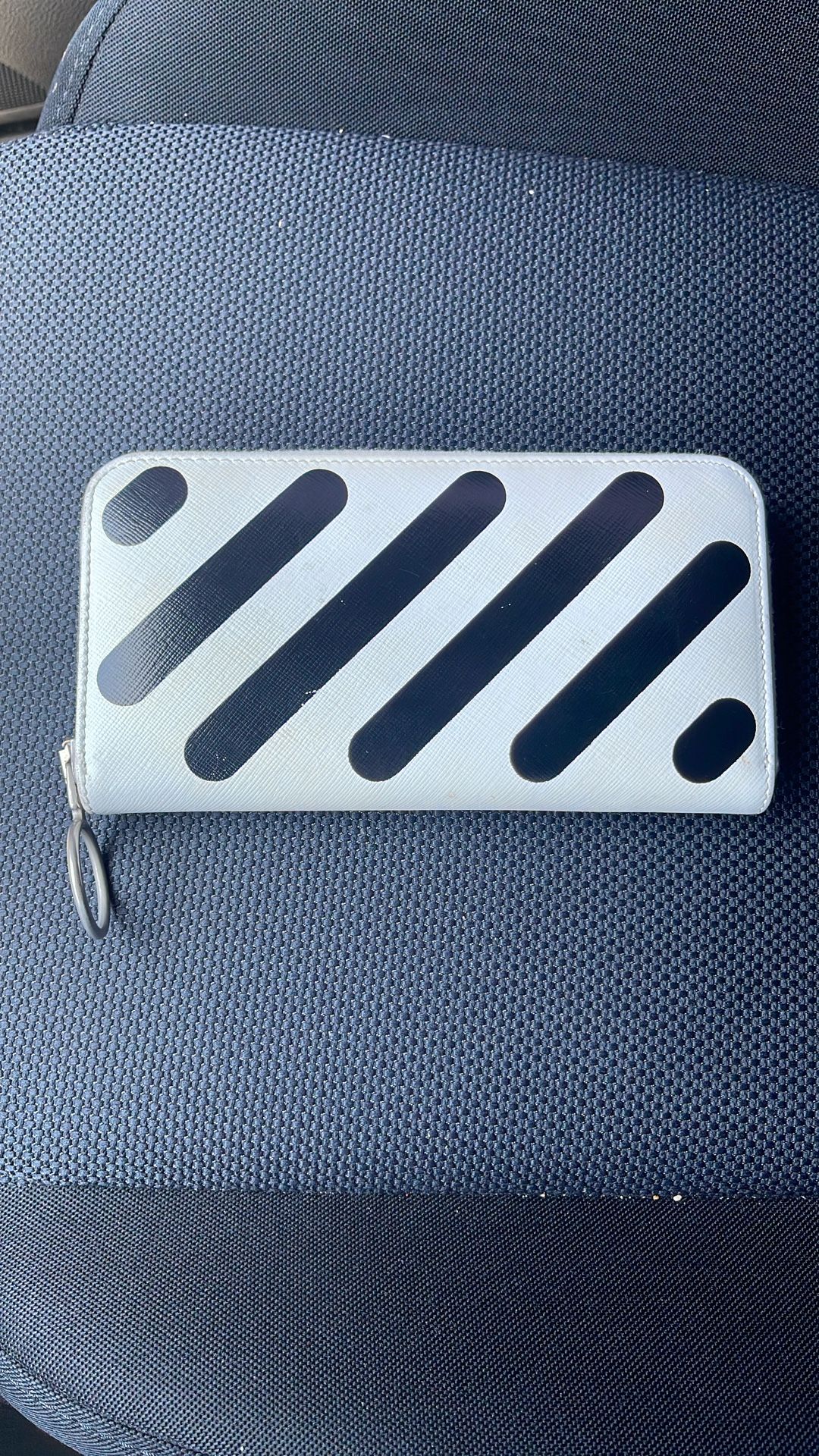 Off White Wallet