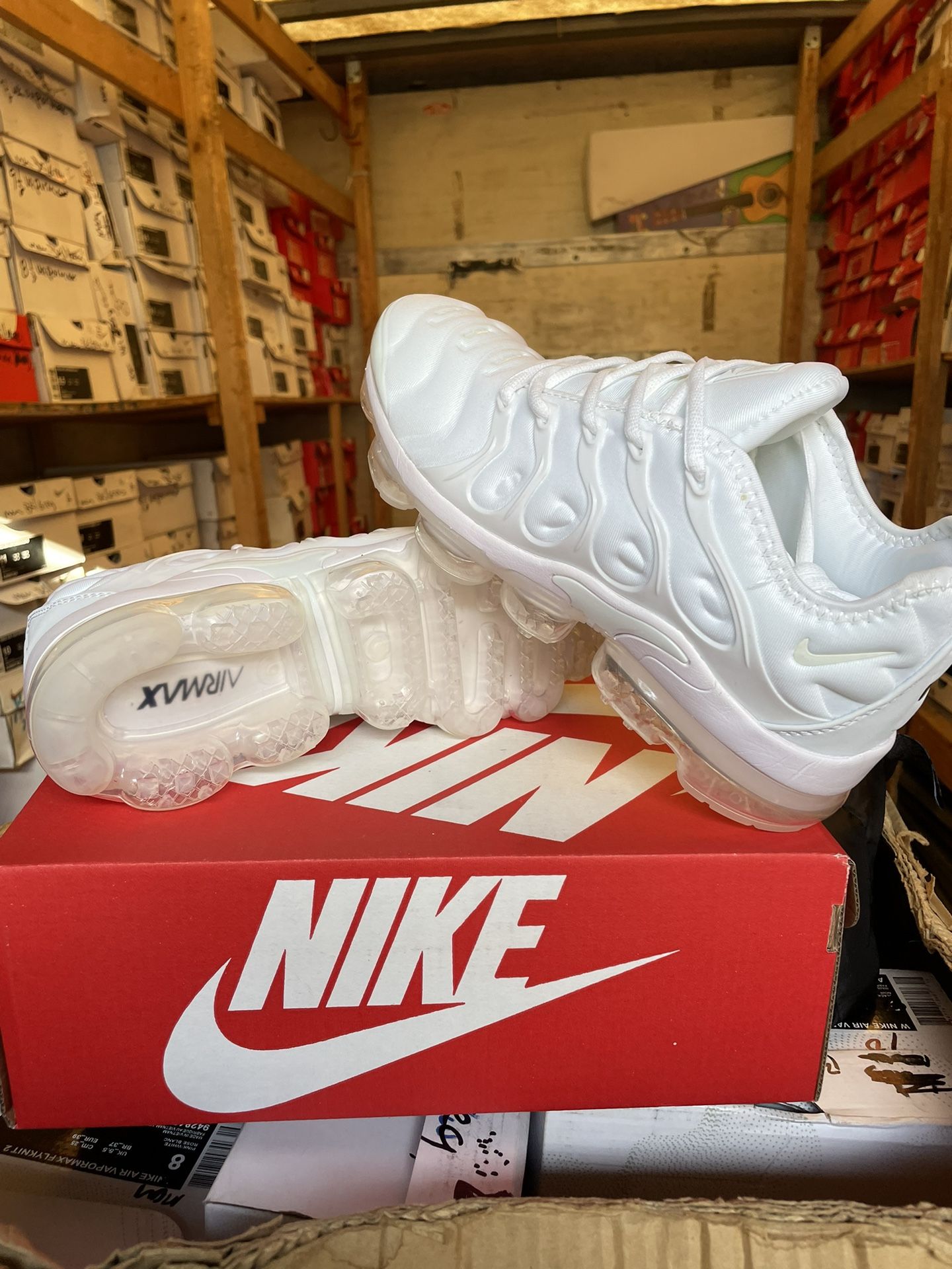 Vapormax plus rose et blanche top