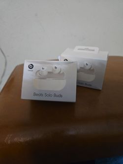 Beats solo buds