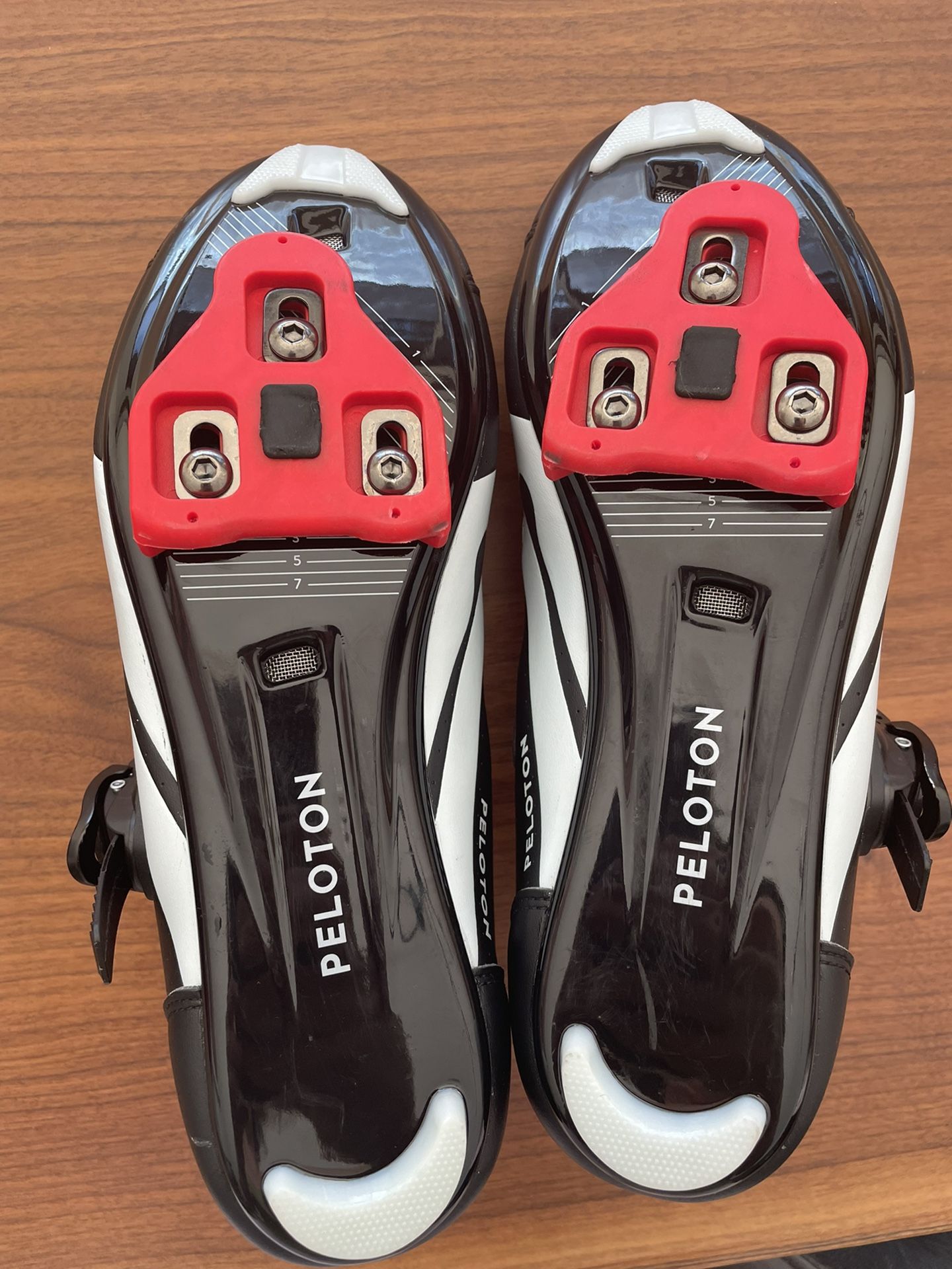 Peloton cleats - Size 43
