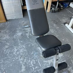 Workout/Weight Equipment/Vinyl And Iron Weights