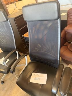 Office chairs  (pick up only)
