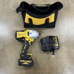 DeWalt DCF961 is a 20V MAX XR 1/2-inch cordless high-torque impact wrench. It delivers up to 1,320 ft-lbs 