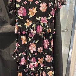 New Floar Print Black Long Women Beautiful  dress M