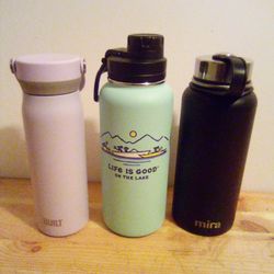 Set Of 3 Contains 3/$15