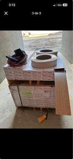 Vinyl plank