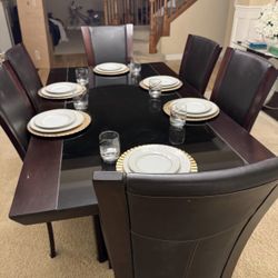Dinning Table With 6 Chairs