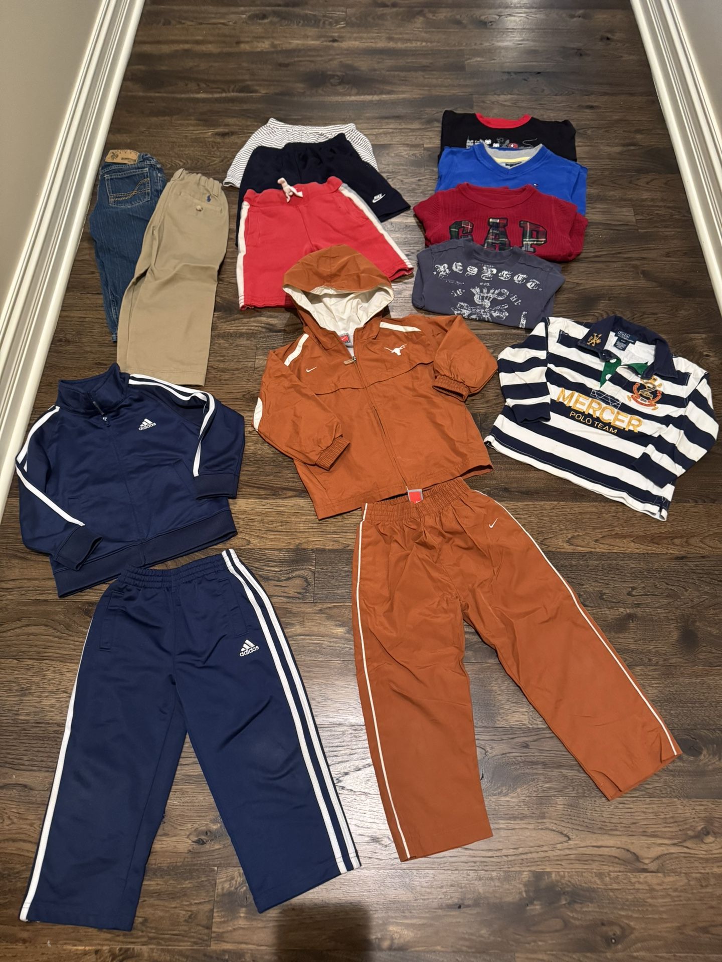 Boys 3T Size Lot All For $25
