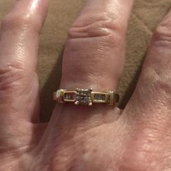 14k gold and diamond engagement ring