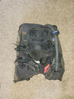 Zeagle Lazer Vylet W/inflator Hose and Re Valve Scuba Untested Black Small 