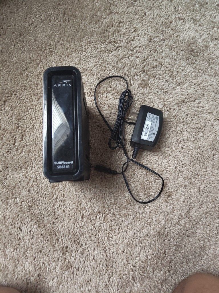 Arris SURFboard SB6141 DOCSIS 3.0 Modem