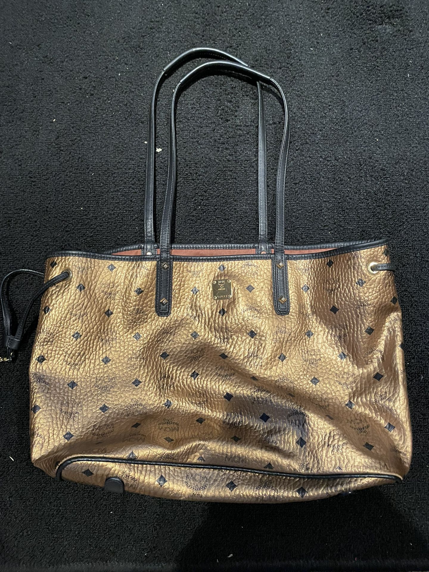 Mcm Handbag & Wallet 