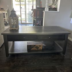Coffee Table With Matching Side Tables