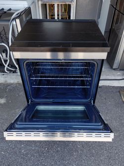 Like new original warranty Samsung stainless induction cooktop
