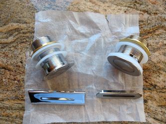 Bath drain plugs