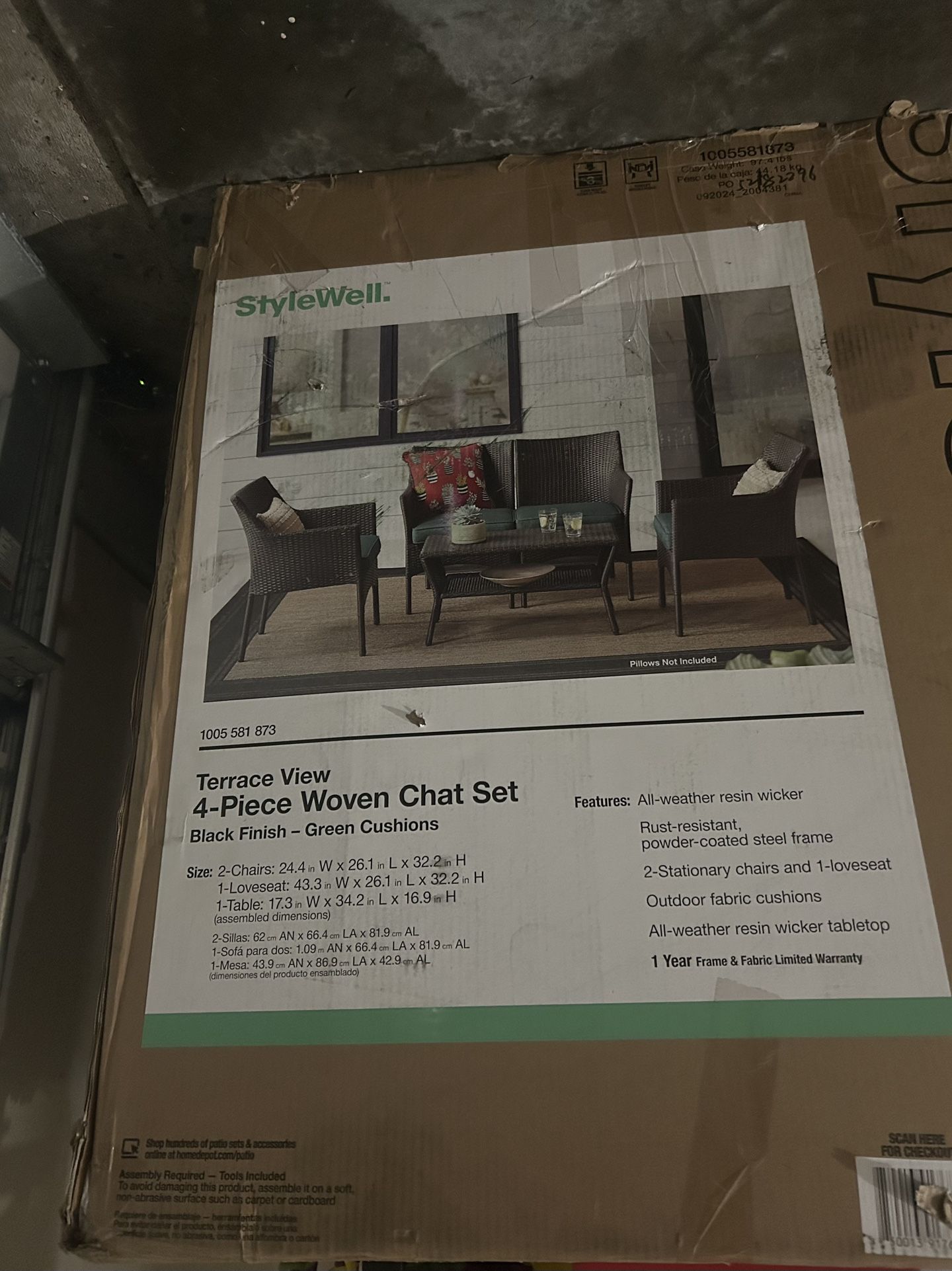 Brand New Patio Set