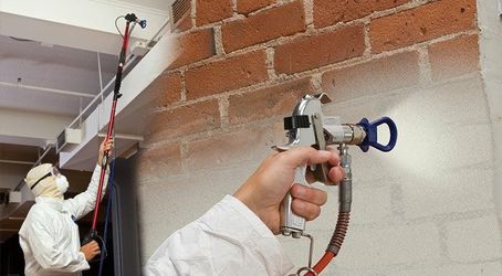 Telescoping Spray Pole