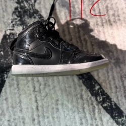 Toddler Boys Size 11 C Shoes 