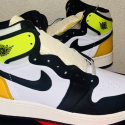 JORDAN 1 RETRO HIGH VOLT FOR SALE! 