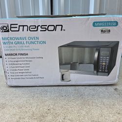 New Microwave/ Microndas Nuevo 