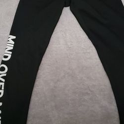 Workout pants