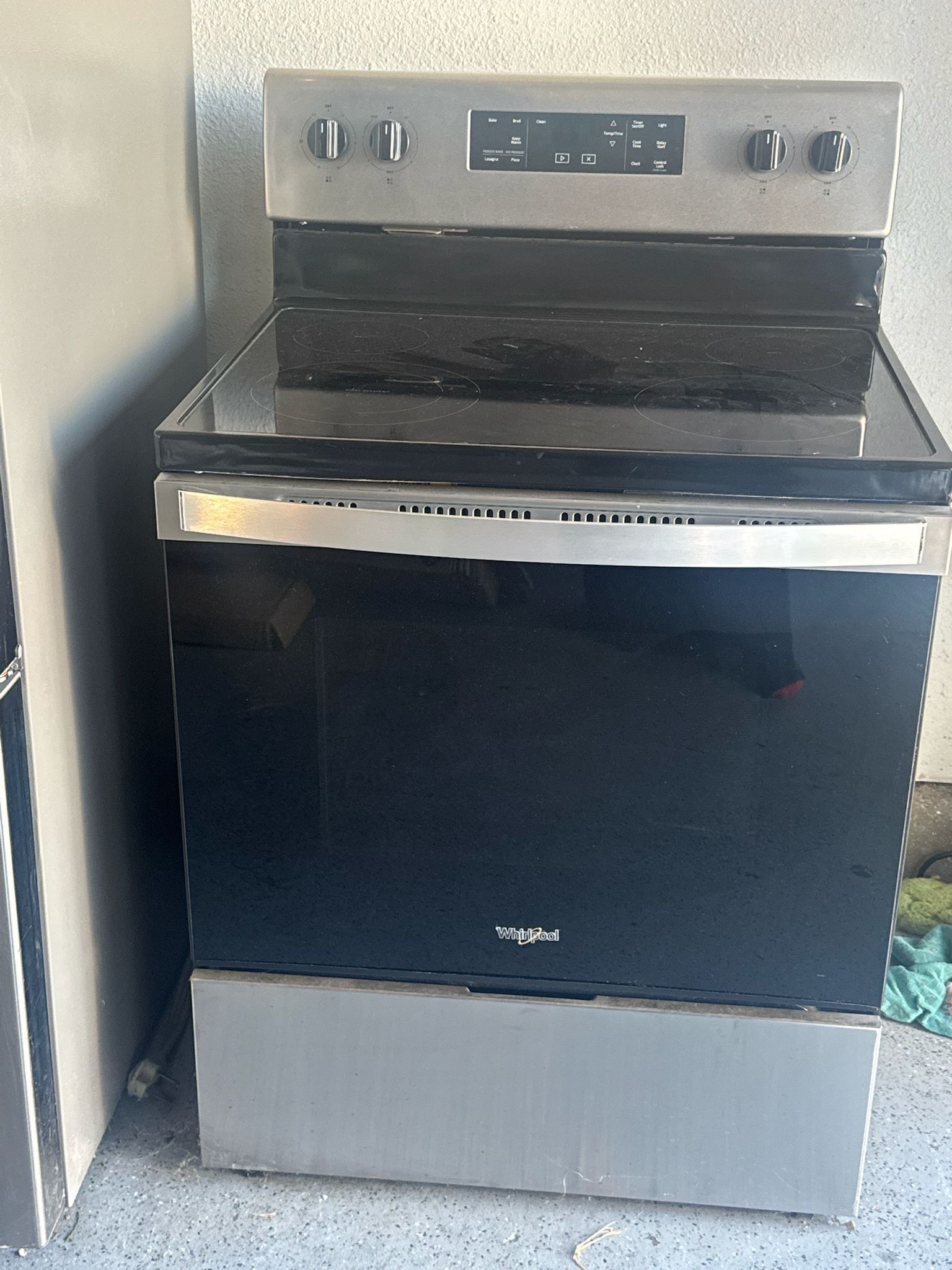 Whirlpool Stove