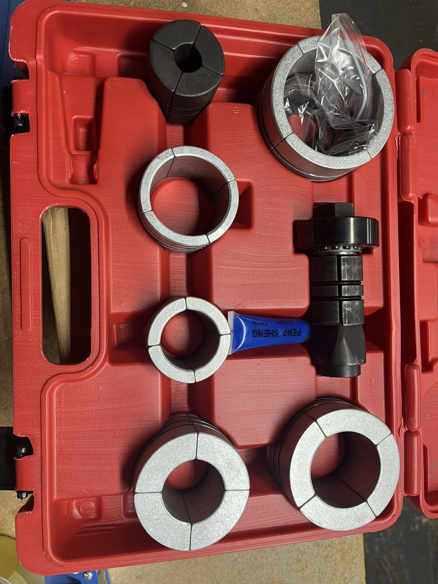 BTSHUB Pipe Stretcher Kit, 28mm Exhaust Pipe Expander Stretcher Tool