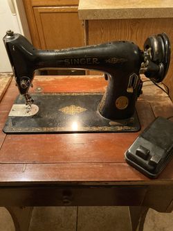1948 Singer sewing machine-working condition