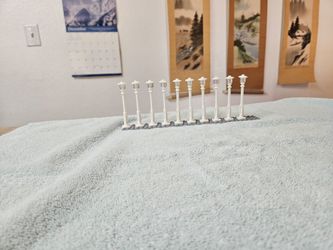 10 Building Block White Streetlights