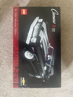 Z/28 Camero Lego Set. BRAND NEW//UNOPENED