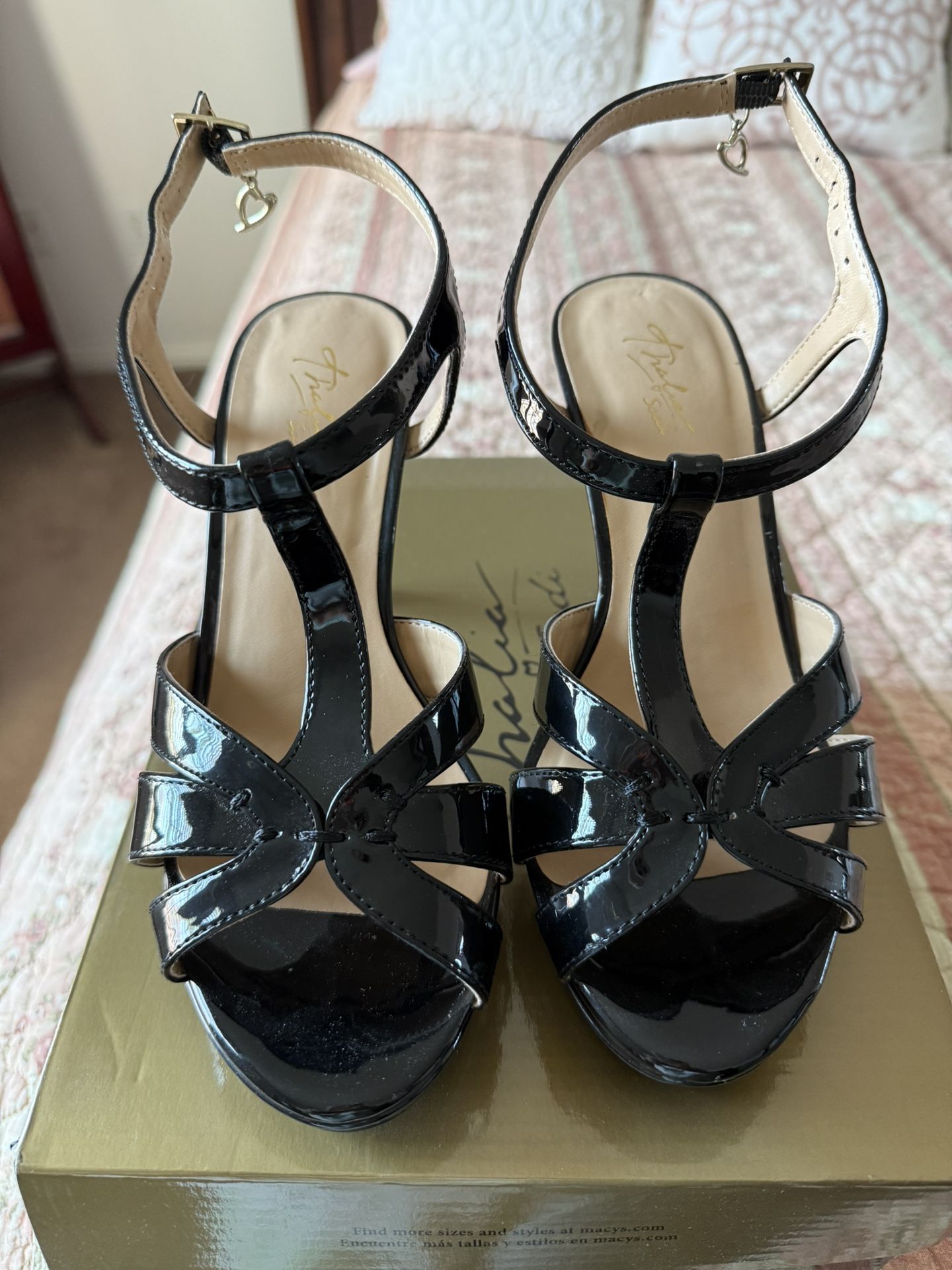 Thalía Sodi Black High Heels