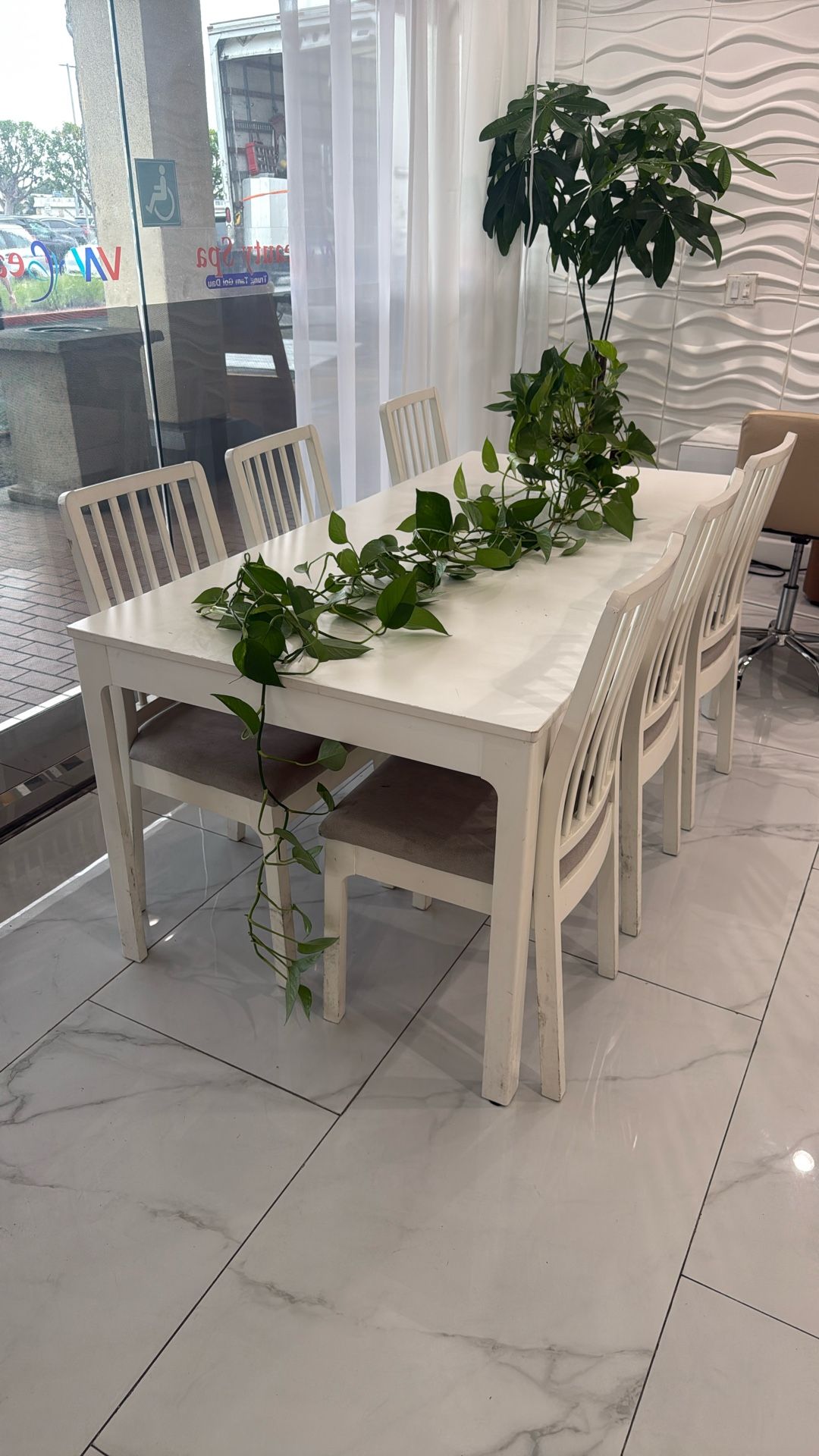 Dinning Table 6 Chairs