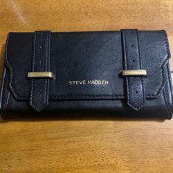 Black Steve Madden Wallet