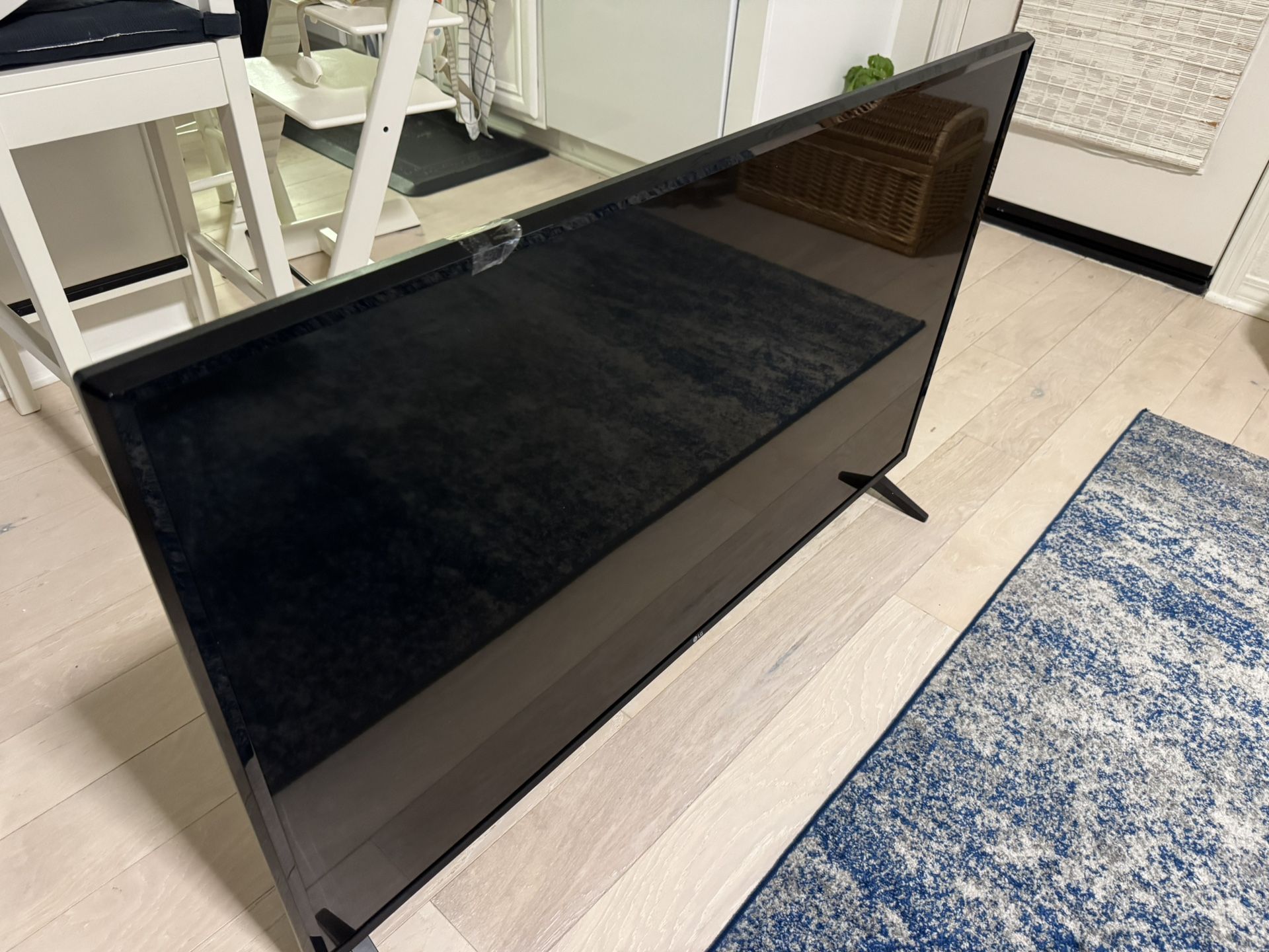 LG 50” Inch HD tv In Excellent Condition