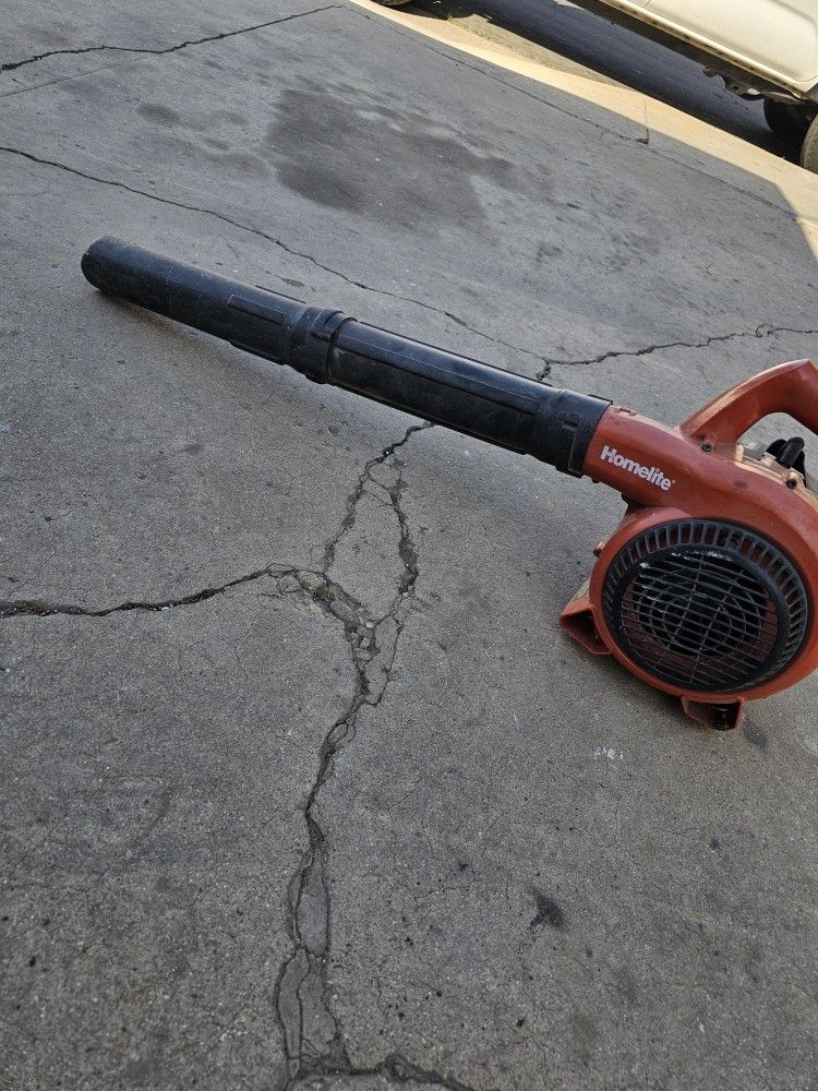 Leaf Blower