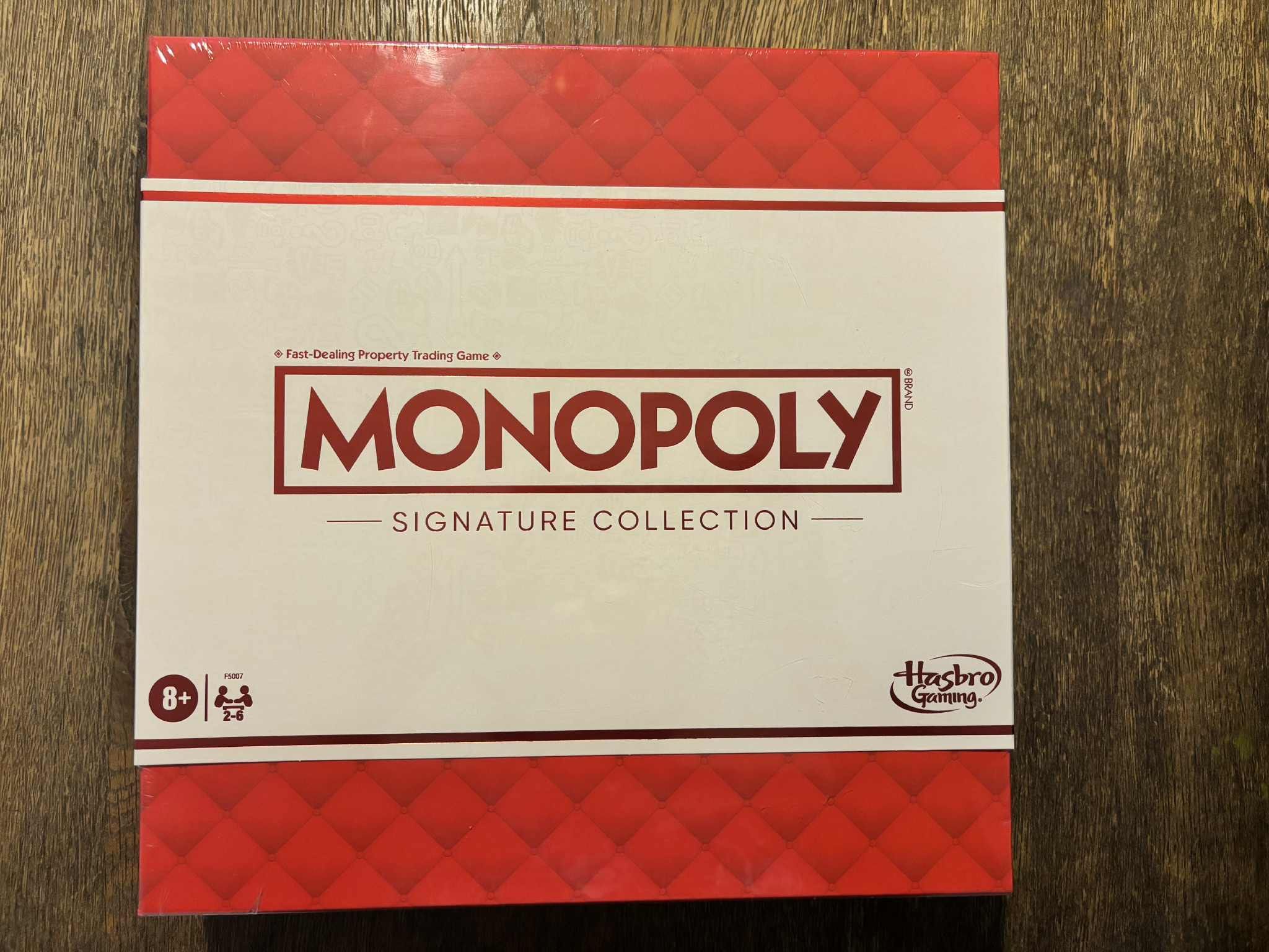 Monopoly Signature Collection board game by Hasbro 