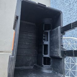 Caja Para Herramienta  Con Yantas 