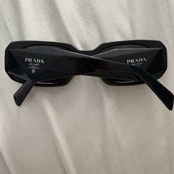 Prada Sunglasses SPR17W