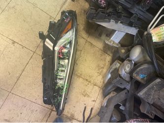 2019 -22 Infiniti Qx50 right headlight